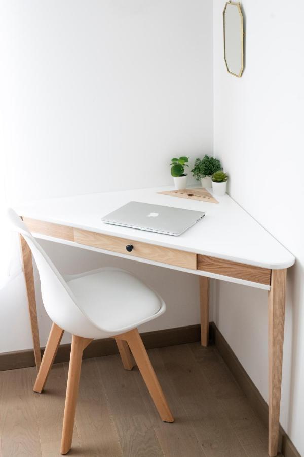 La Et Sa Plume Apartment *